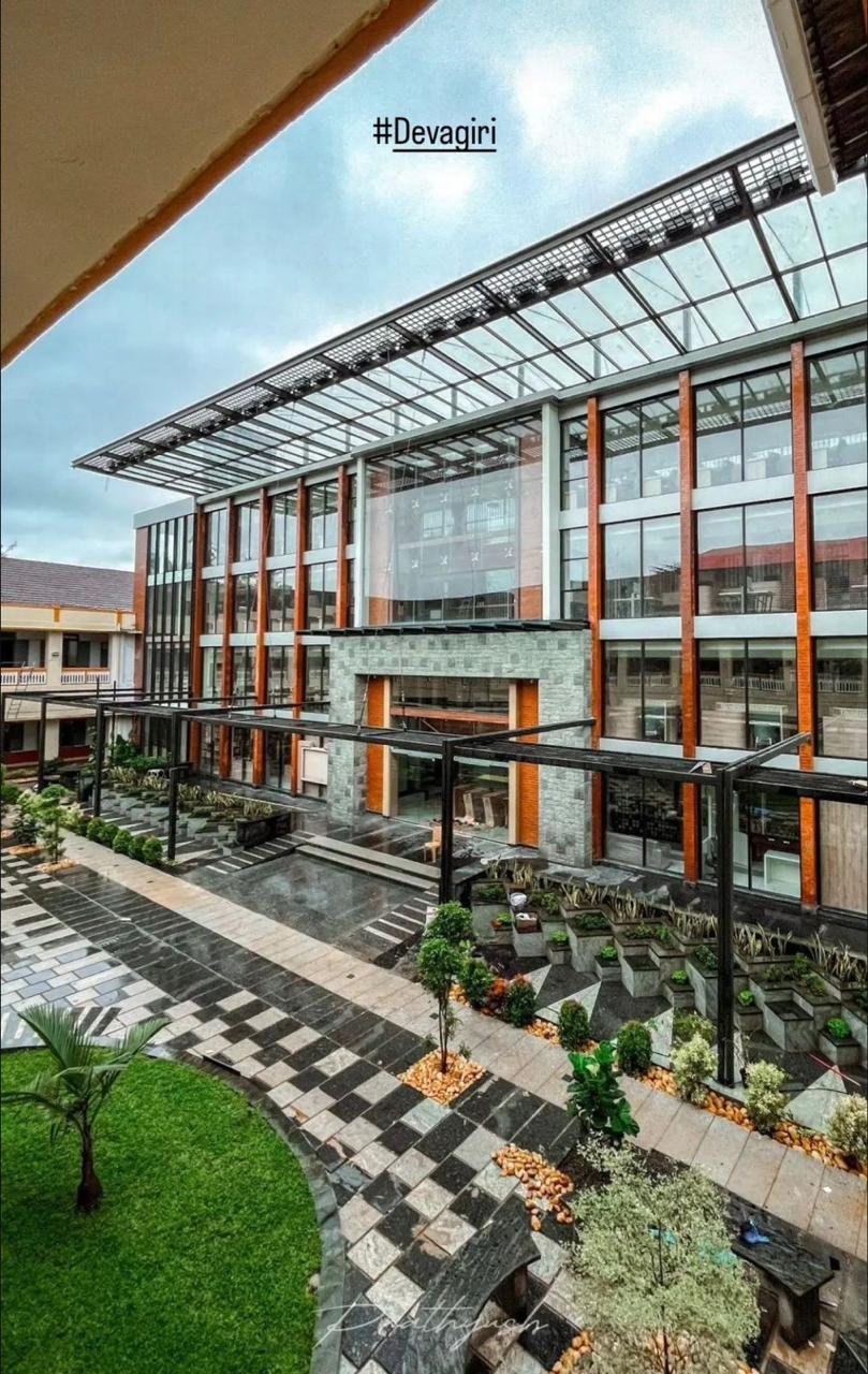 Devagiri Collage Library